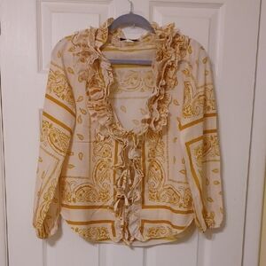 Haveone Sz S, Feminine Cream and Tan Paisley Print Ruffle Blouse. Tie Front.